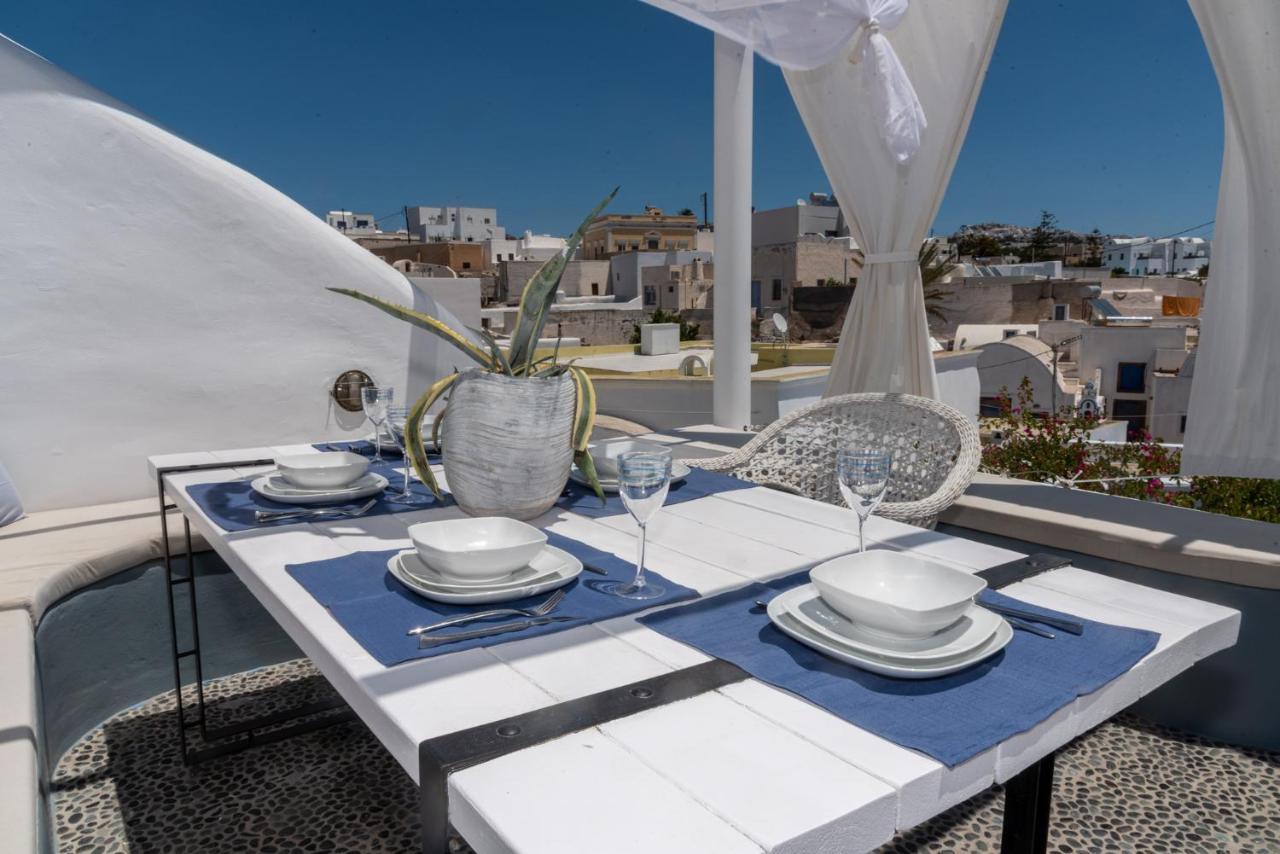Orpheus Santorini Villa
