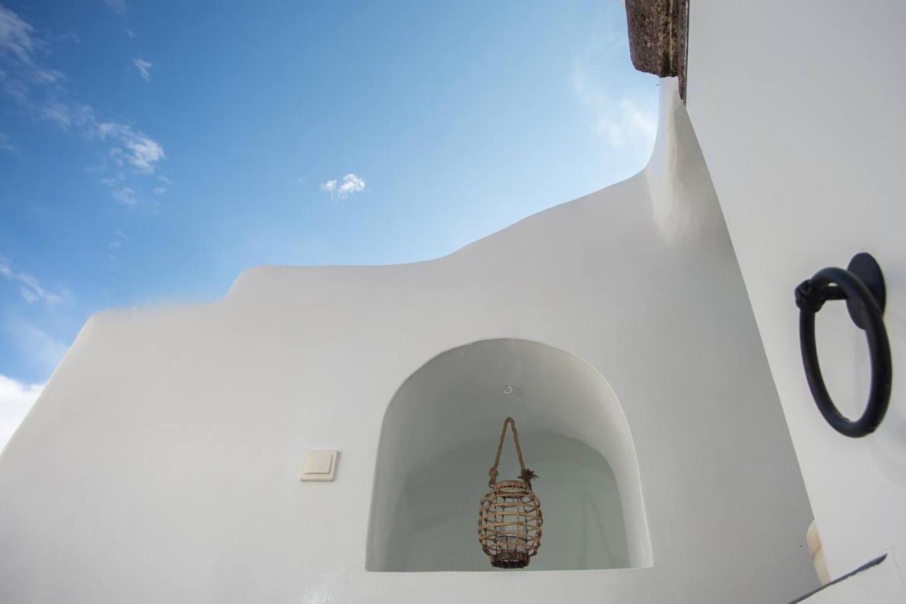 Orpheus Santorini