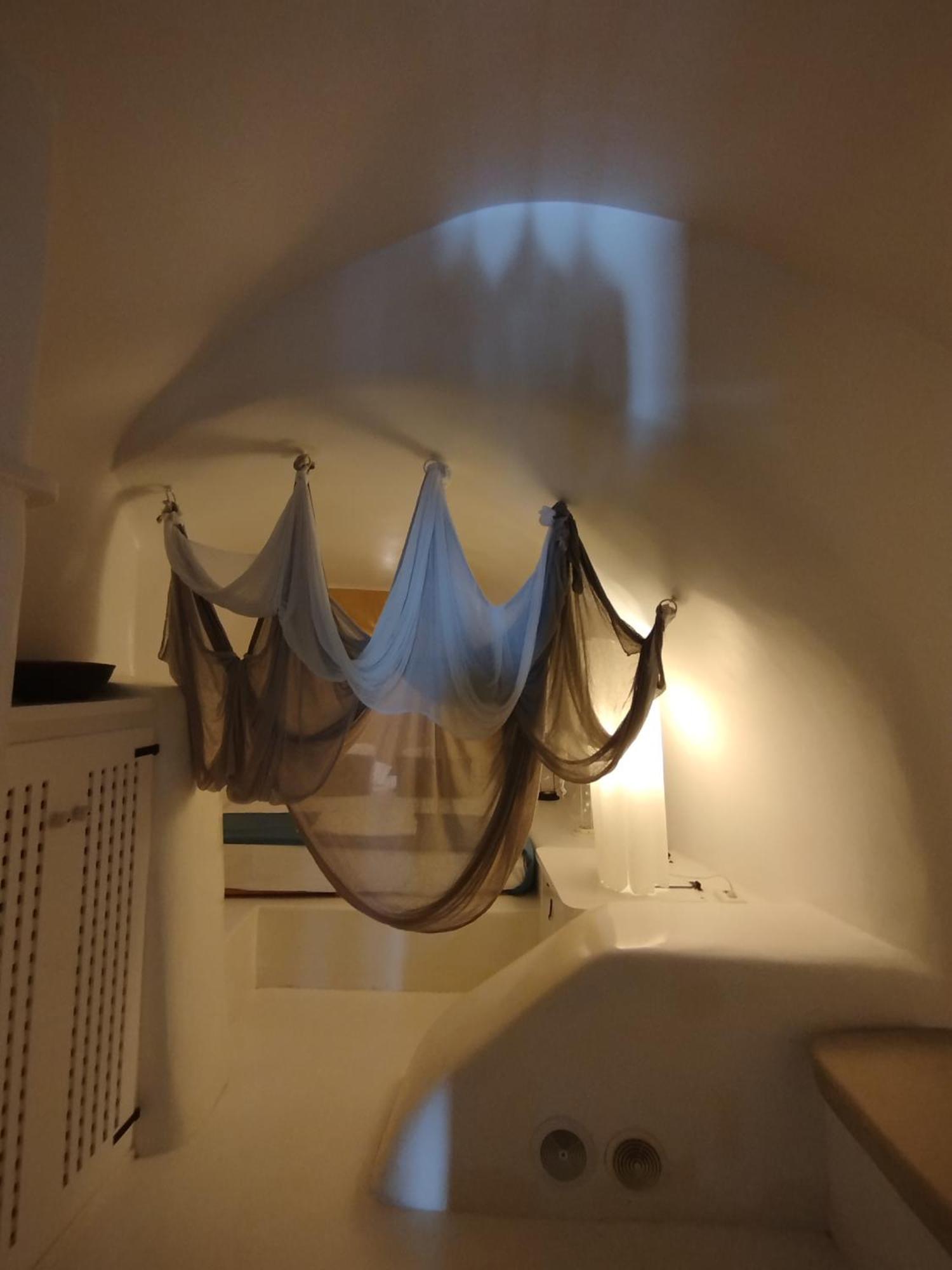 Orpheus Santorini *